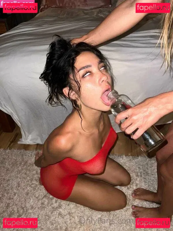 Chloepriv Onlyfans Photo Gallery 