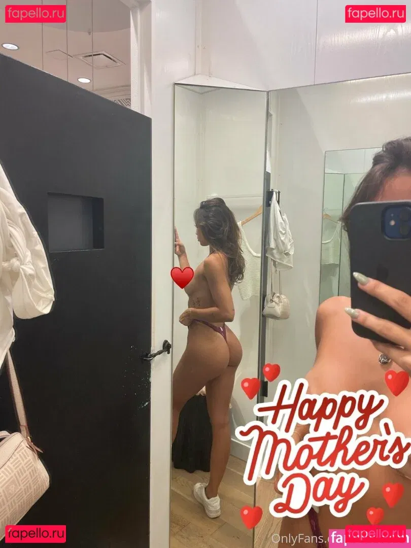 Chloepriv Onlyfans Photo Gallery 