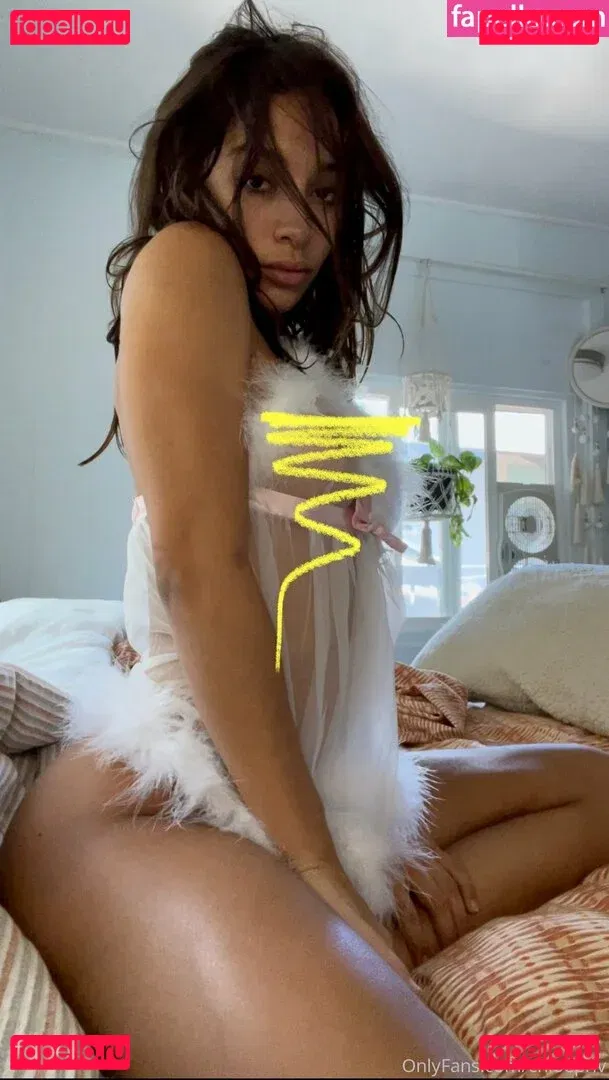 Chloepriv Onlyfans Photo Gallery 