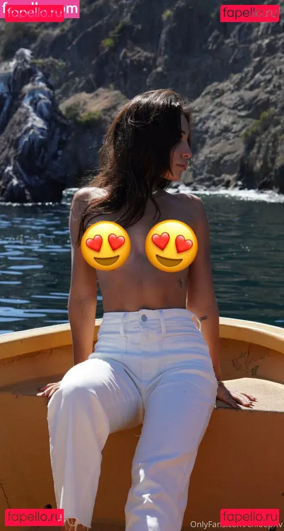Chloepriv Onlyfans Photo Gallery 