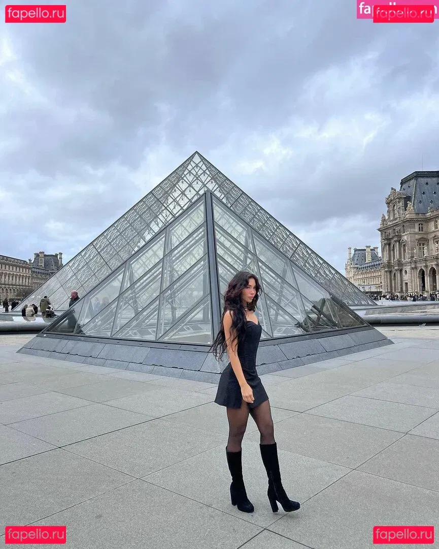 Chloepriv Onlyfans Photo Gallery 