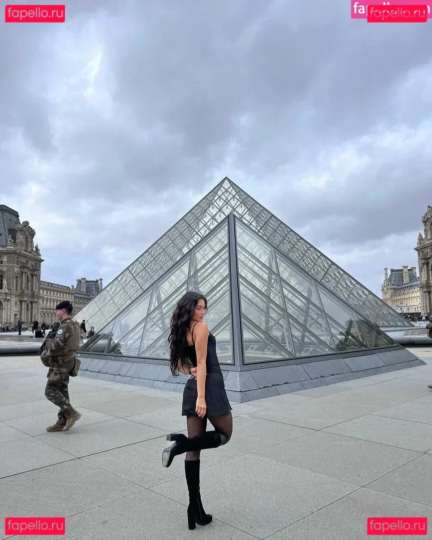 Chloepriv Onlyfans Photo Gallery 