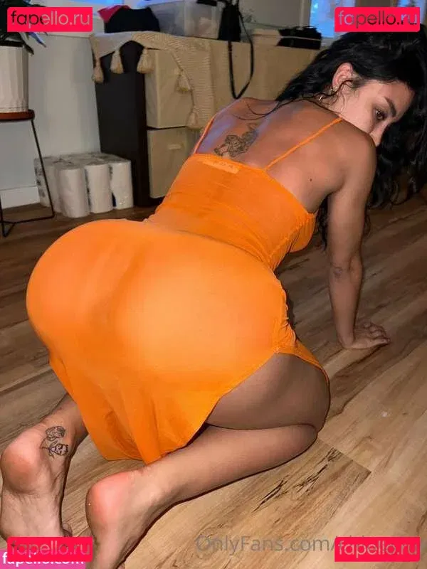 Chloepriv Onlyfans Photo Gallery 