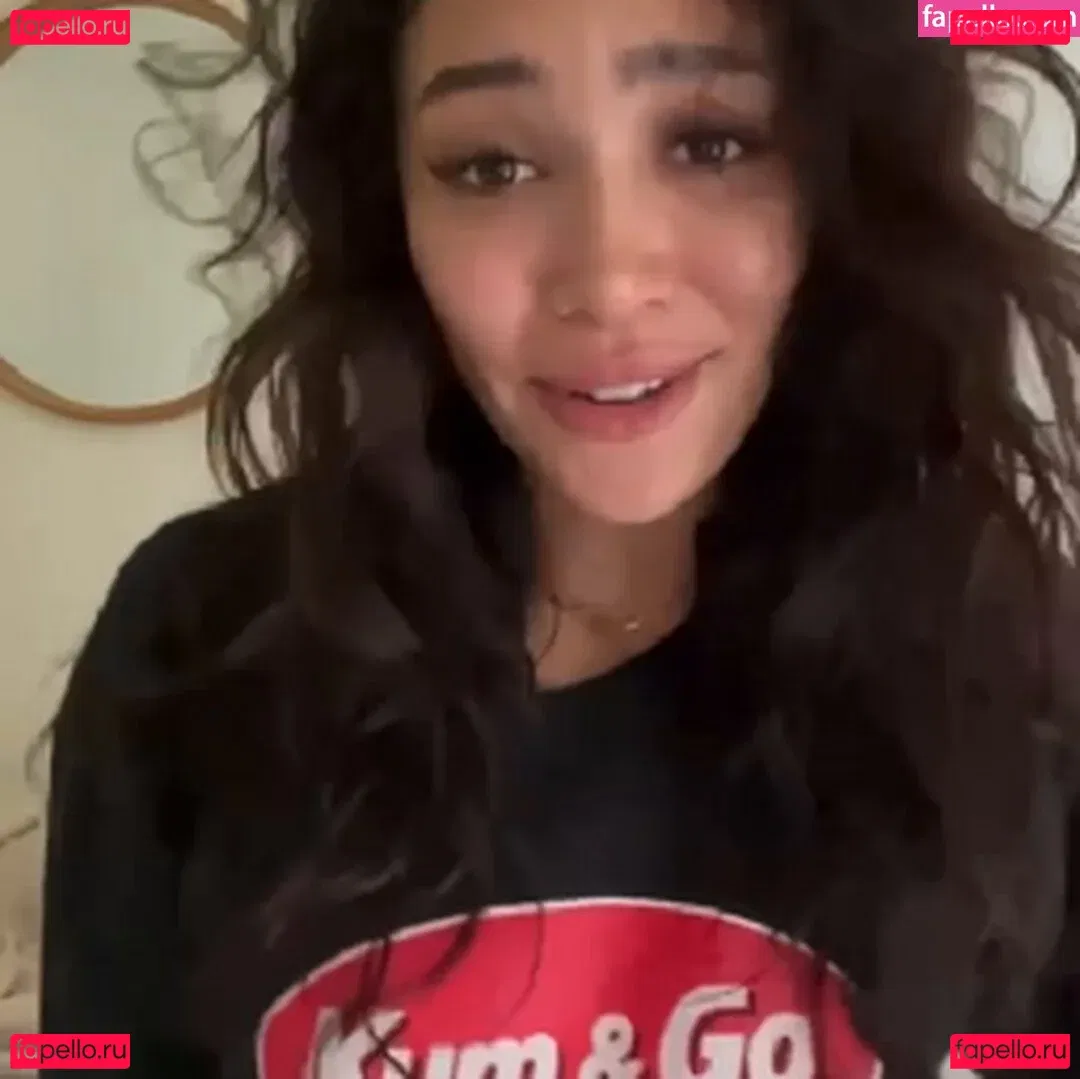 Chloepriv Onlyfans Photo Gallery 