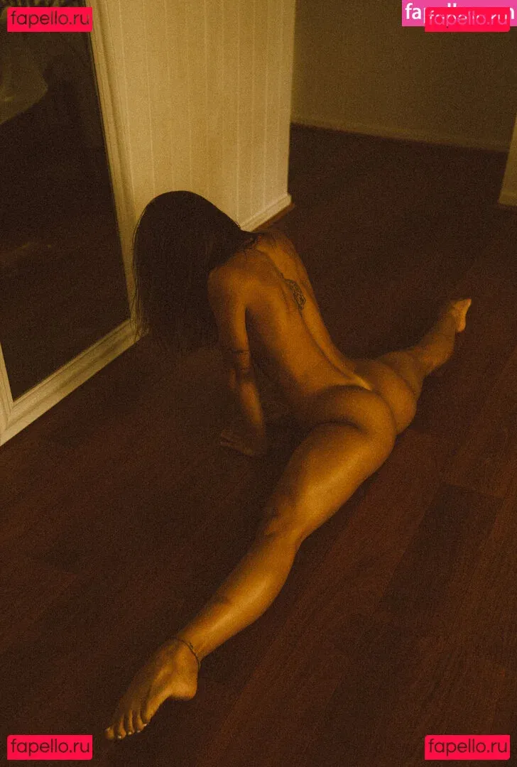 Chloepriv Onlyfans Photo Gallery 