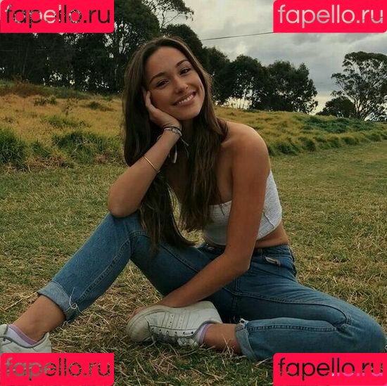 Brenda Trindade Onlyfans Photo Gallery 