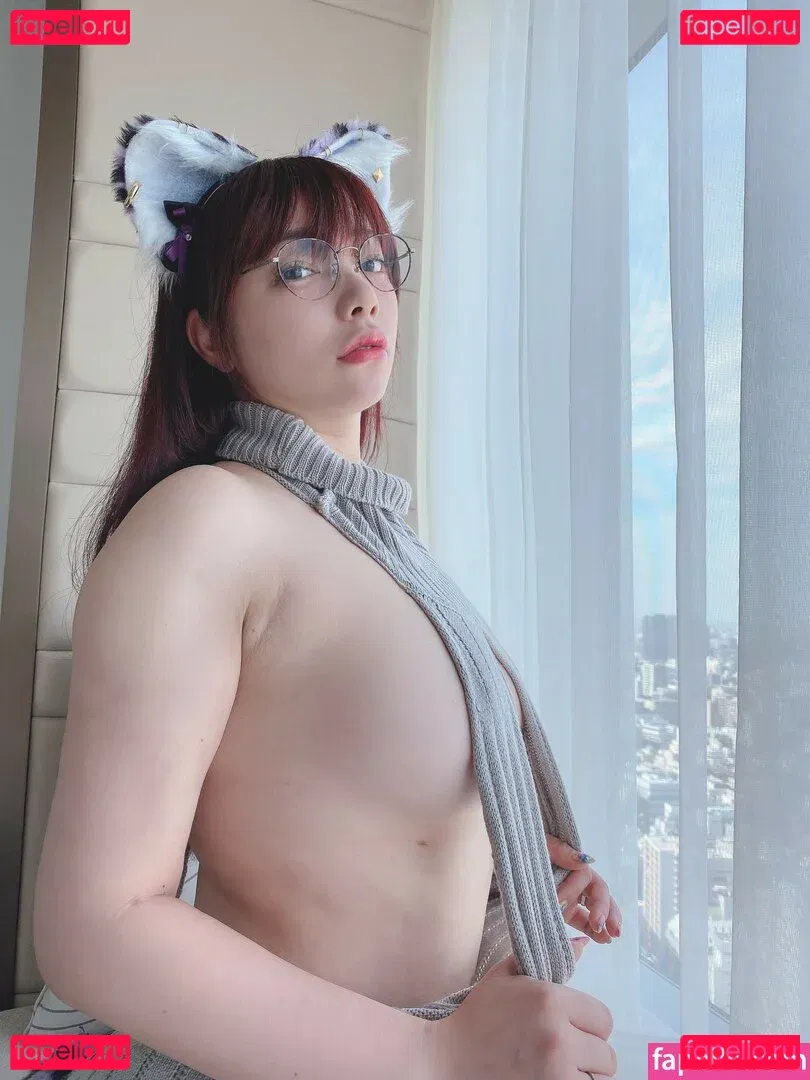 Tinyhini Onlyfans Photo Gallery 