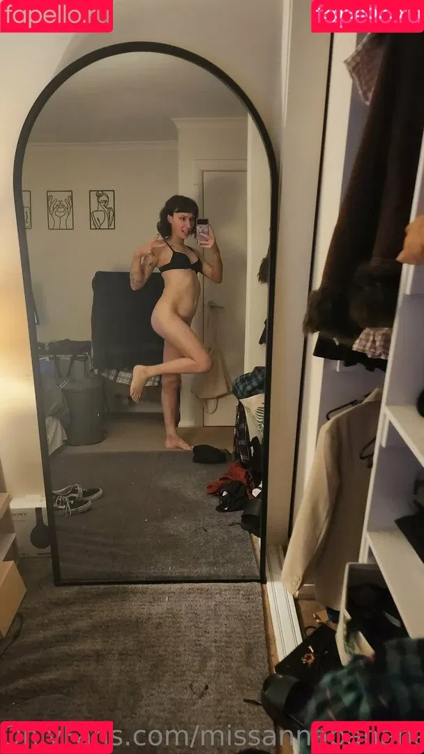 missannabanana24 Onlyfans Photo Gallery 