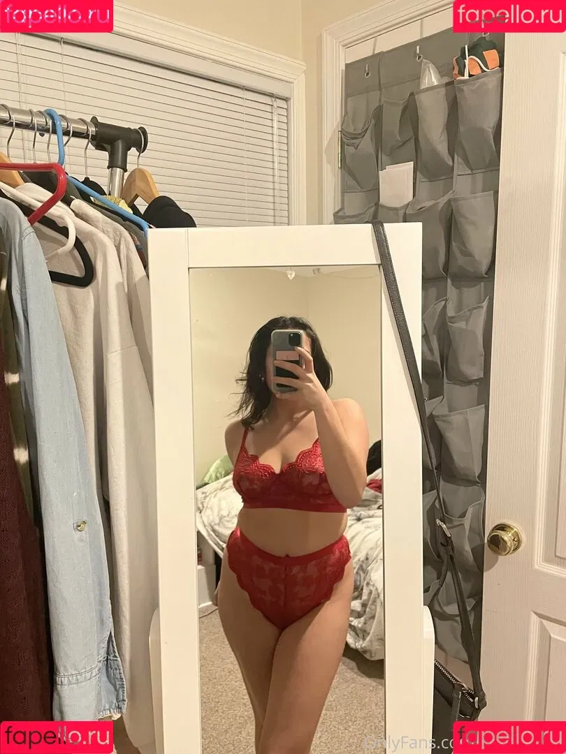 sofia-gains Onlyfans Photo Gallery 