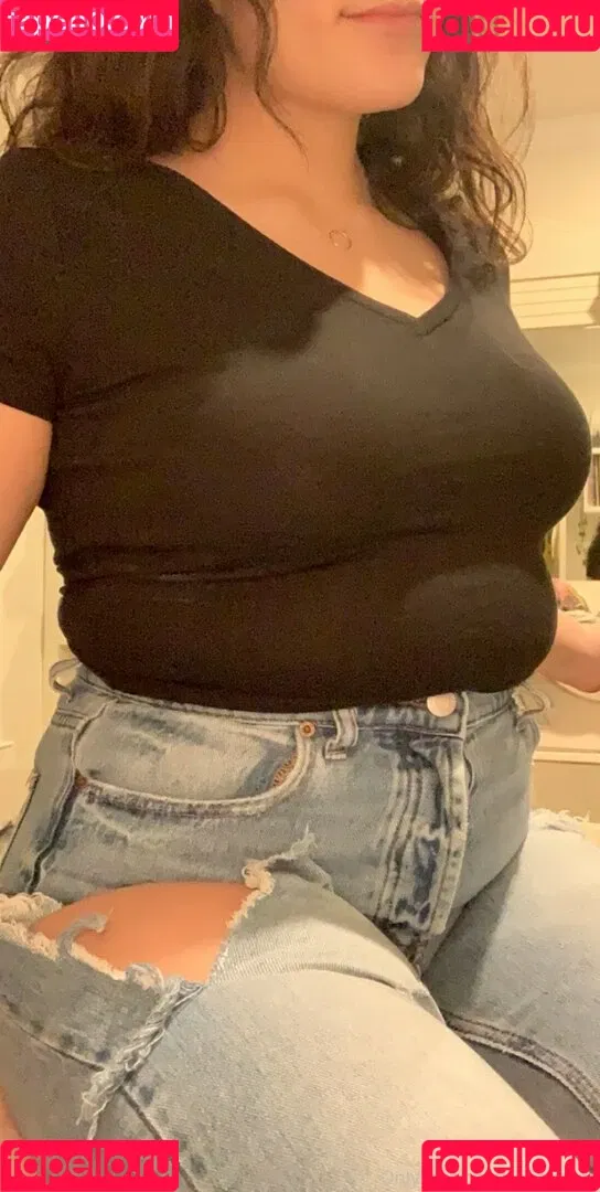 sofia-gains Onlyfans Photo Gallery 