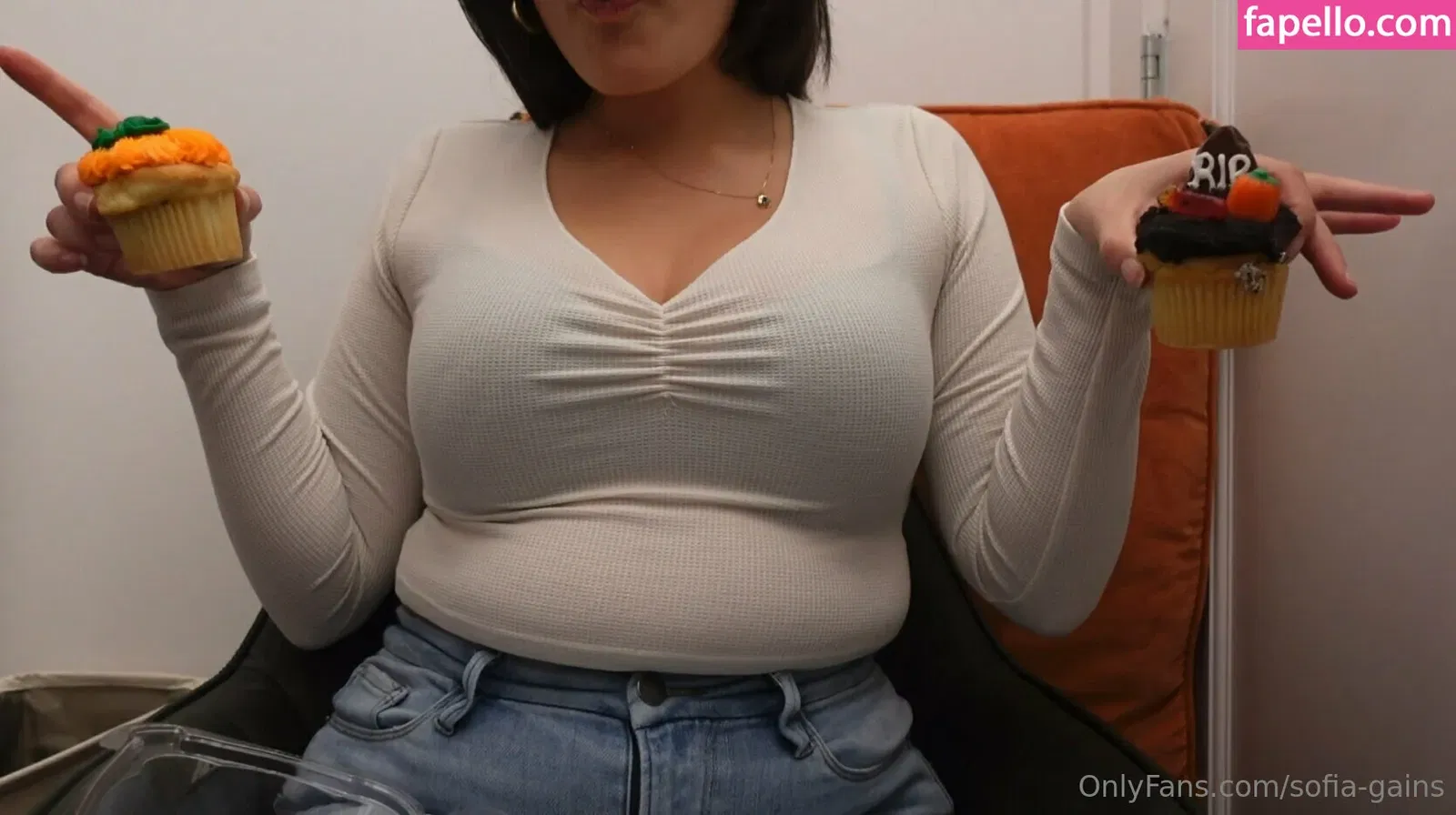 sofia-gains Onlyfans Photo Gallery 