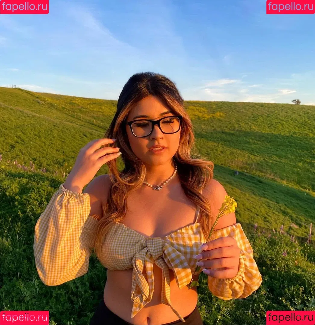 yourprincesslol Onlyfans Photo Gallery 