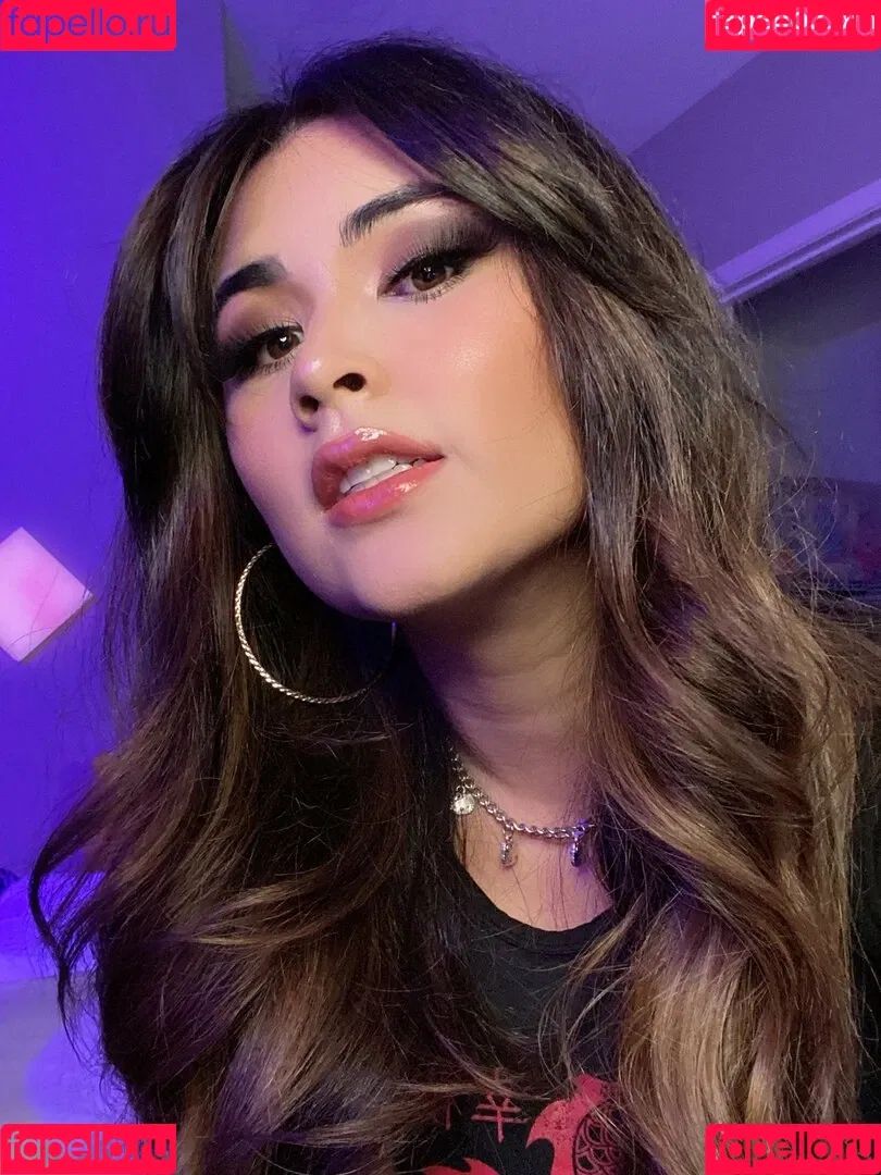 yourprincesslol Onlyfans Photo Gallery 