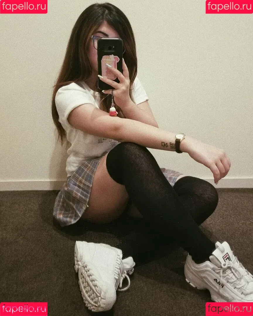yourprincesslol Onlyfans Photo Gallery 