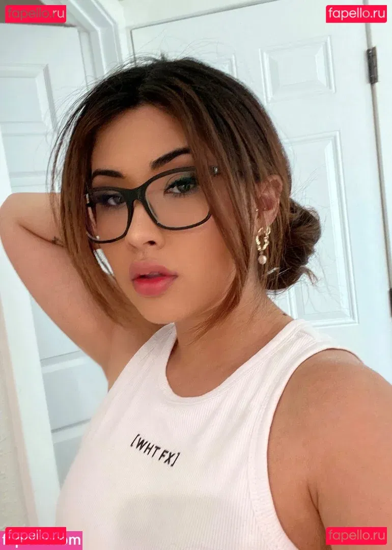 yourprincesslol Onlyfans Photo Gallery 