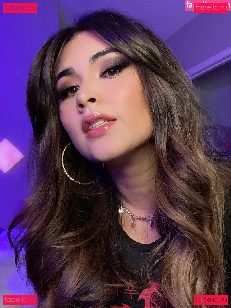 yourprincesslol Onlyfans Photo Gallery 