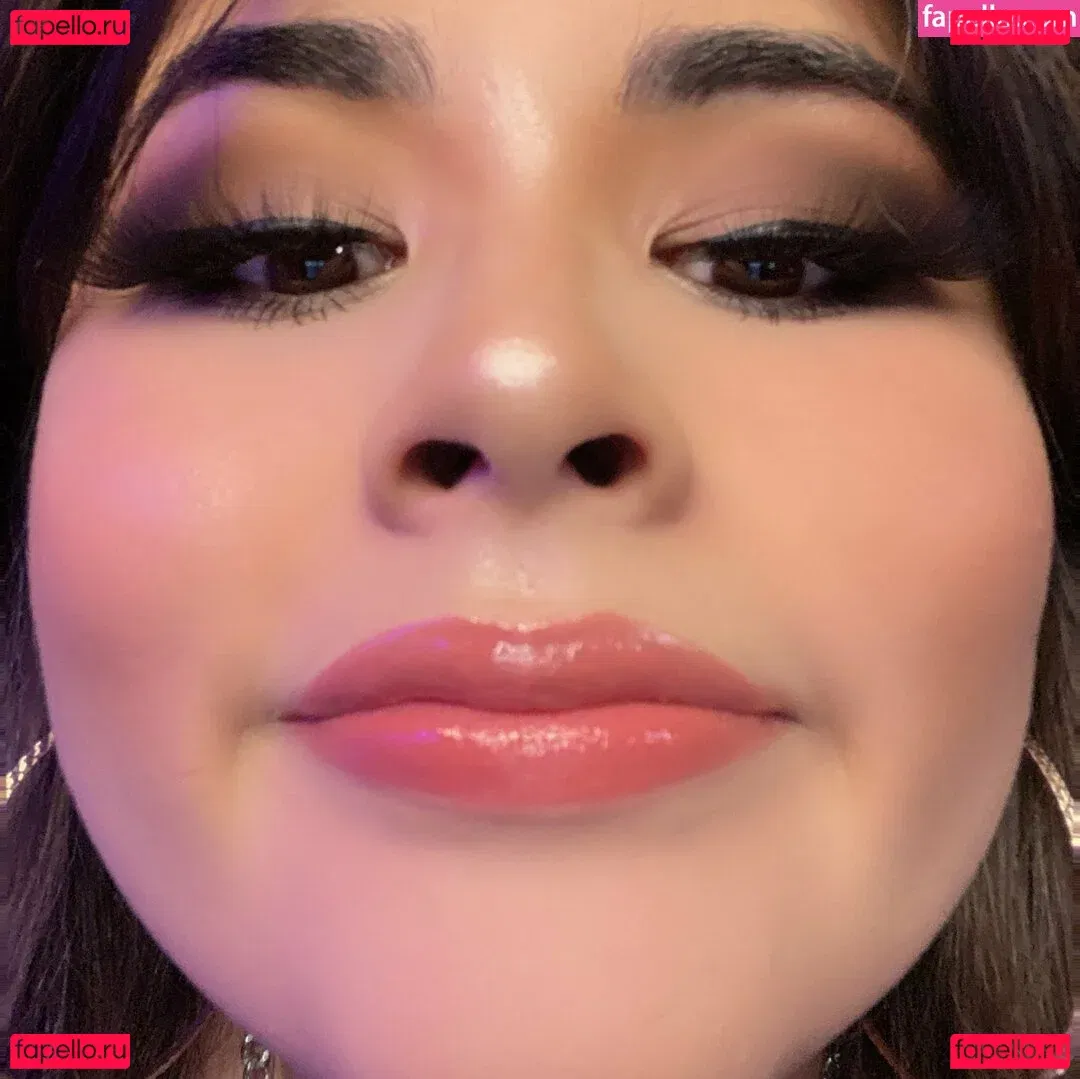 yourprincesslol Onlyfans Photo Gallery 