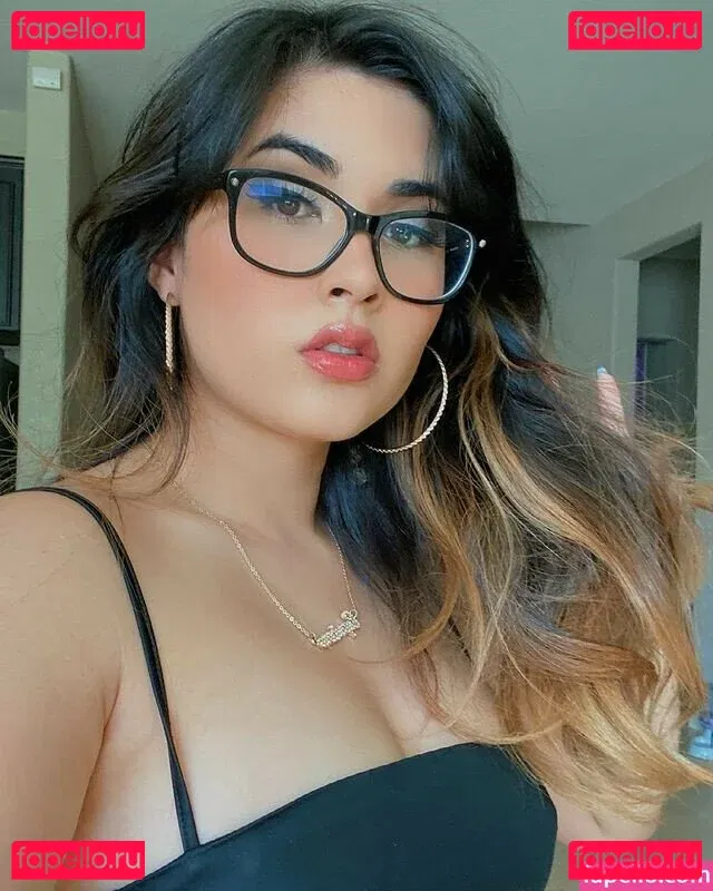 yourprincesslol Onlyfans Photo Gallery 