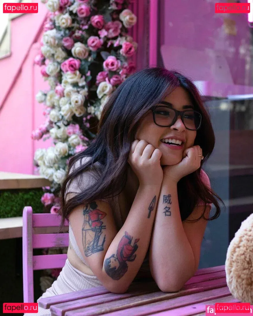 yourprincesslol Onlyfans Photo Gallery 