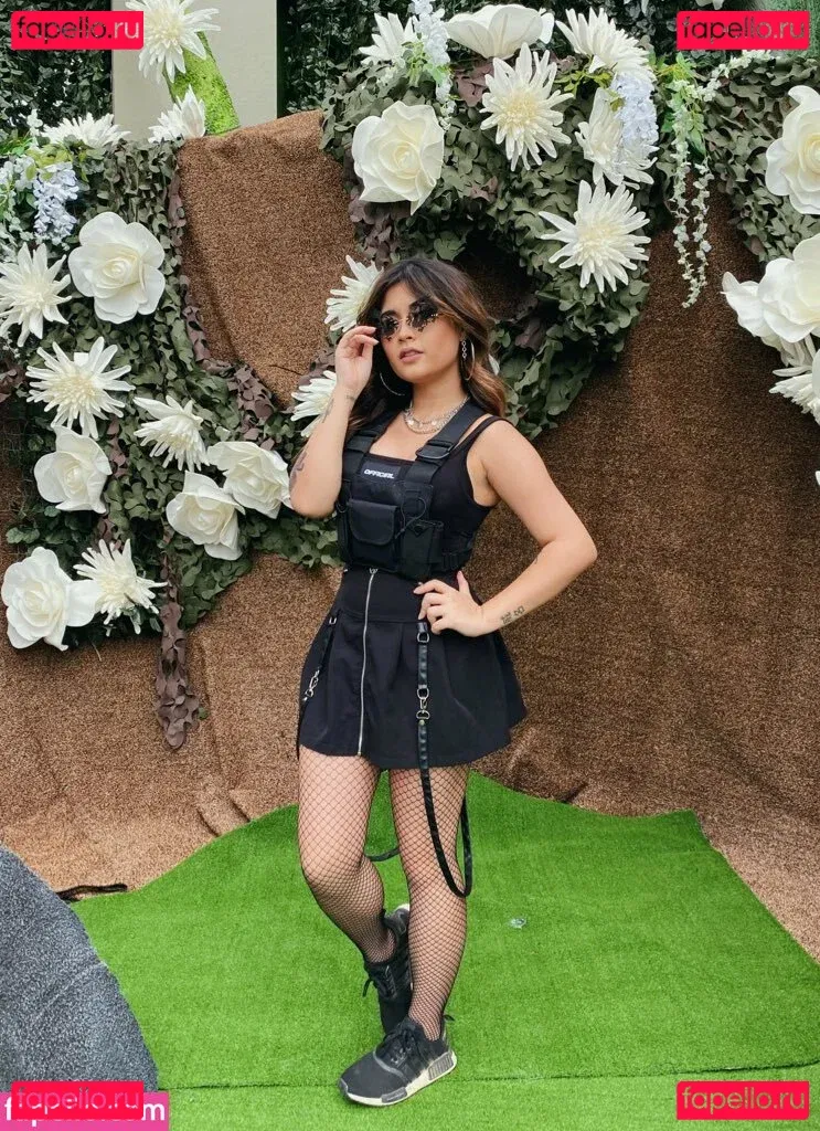 yourprincesslol Onlyfans Photo Gallery 