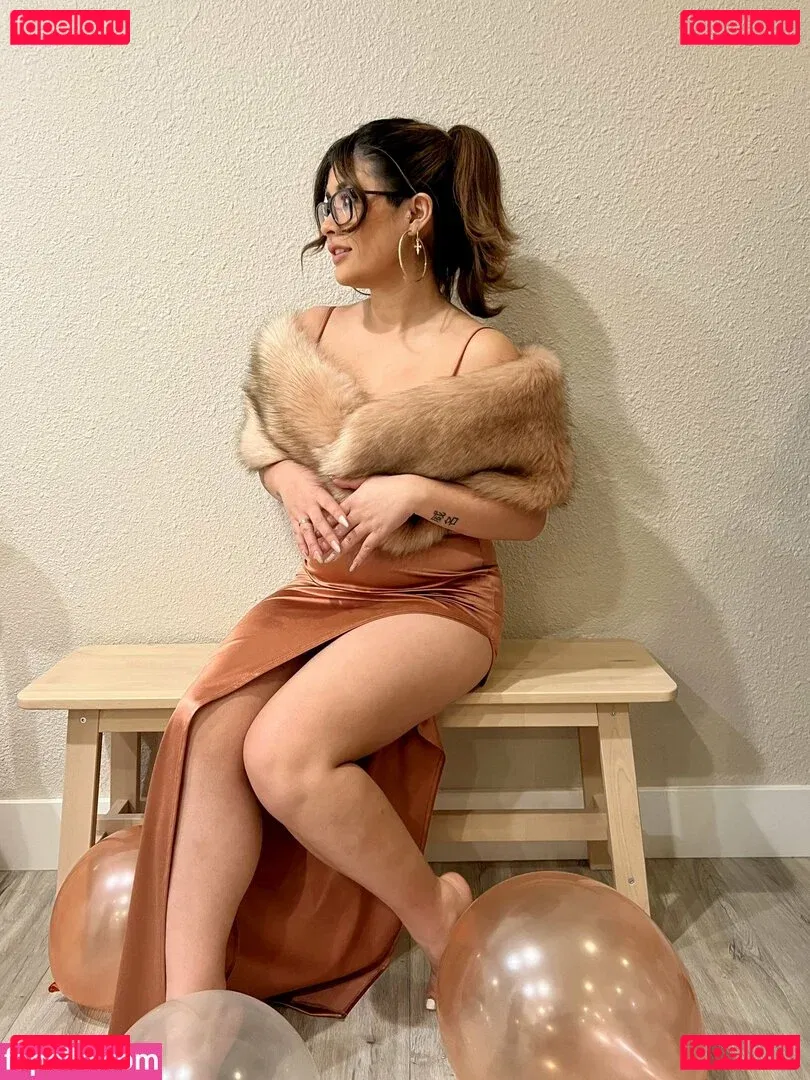 yourprincesslol Onlyfans Photo Gallery 