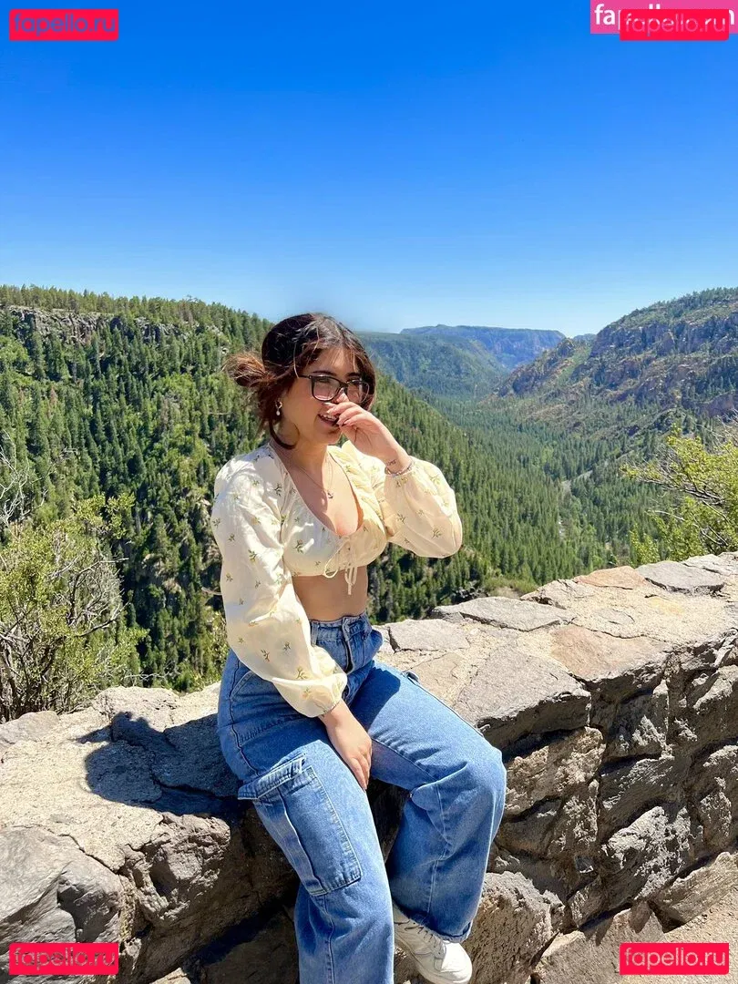 yourprincesslol Onlyfans Photo Gallery 