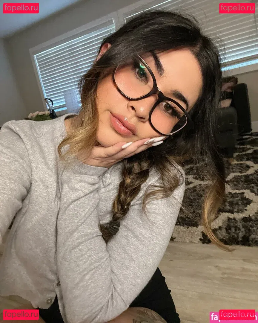 yourprincesslol Onlyfans Photo Gallery 