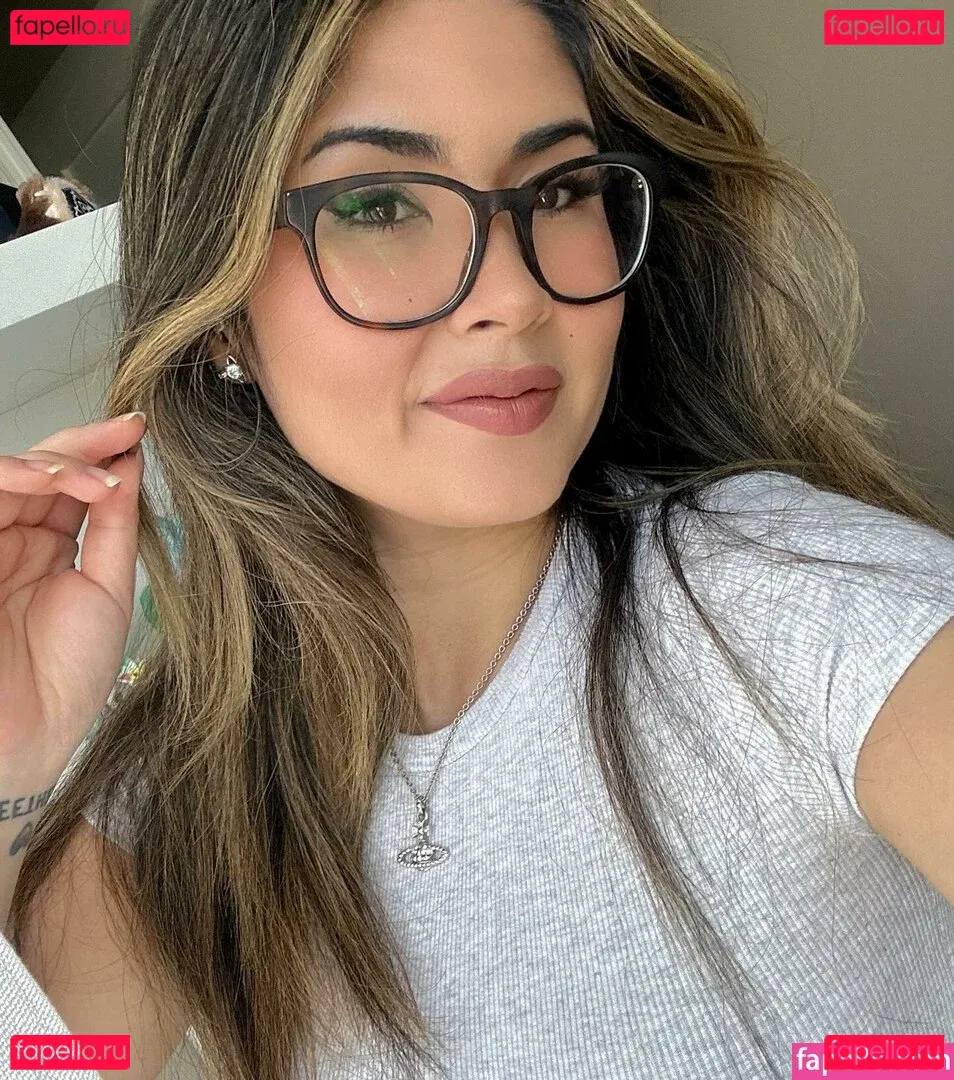 yourprincesslol Onlyfans Photo Gallery 