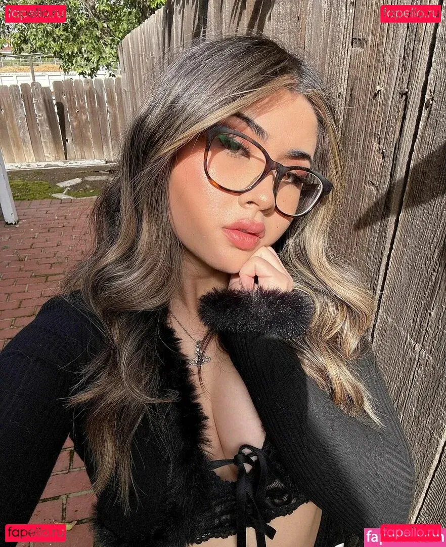 yourprincesslol Onlyfans Photo Gallery 