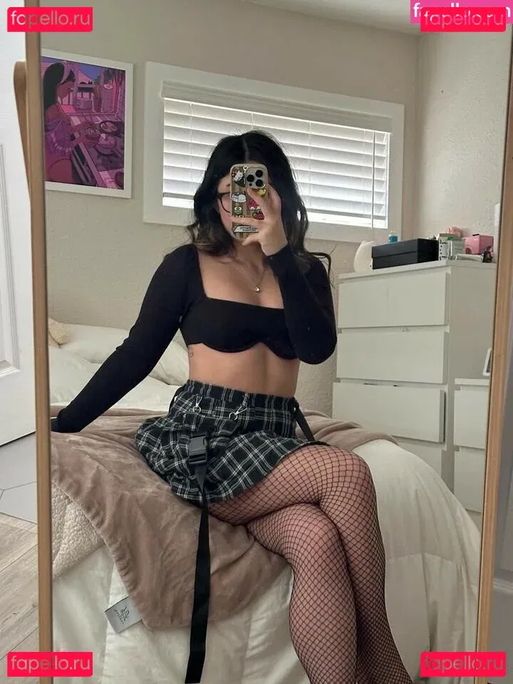 yourprincesslol Onlyfans Photo Gallery 