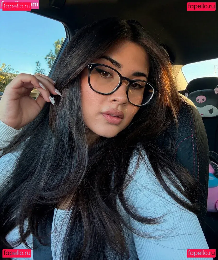 yourprincesslol Onlyfans Photo Gallery 