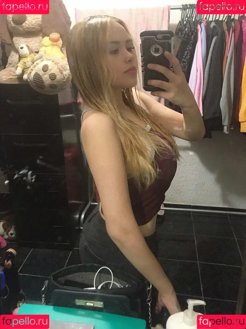Stephanie Scarleth Onlyfans Photo Gallery 