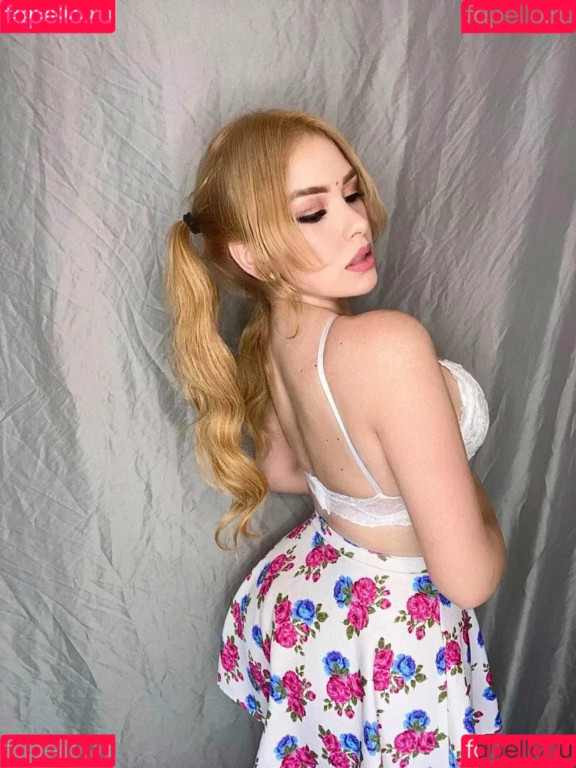 Stephanie Scarleth Onlyfans Photo Gallery 