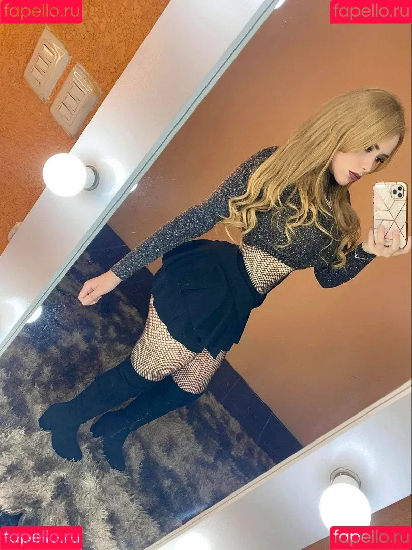 Stephanie Scarleth Onlyfans Photo Gallery 