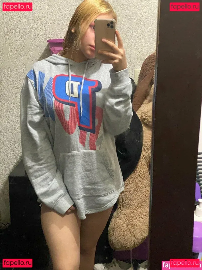 Stephanie Scarleth Onlyfans Photo Gallery 