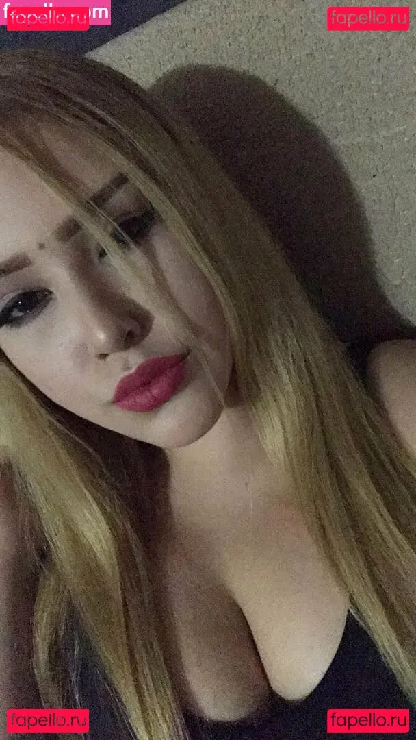 Stephanie Scarleth Onlyfans Photo Gallery 