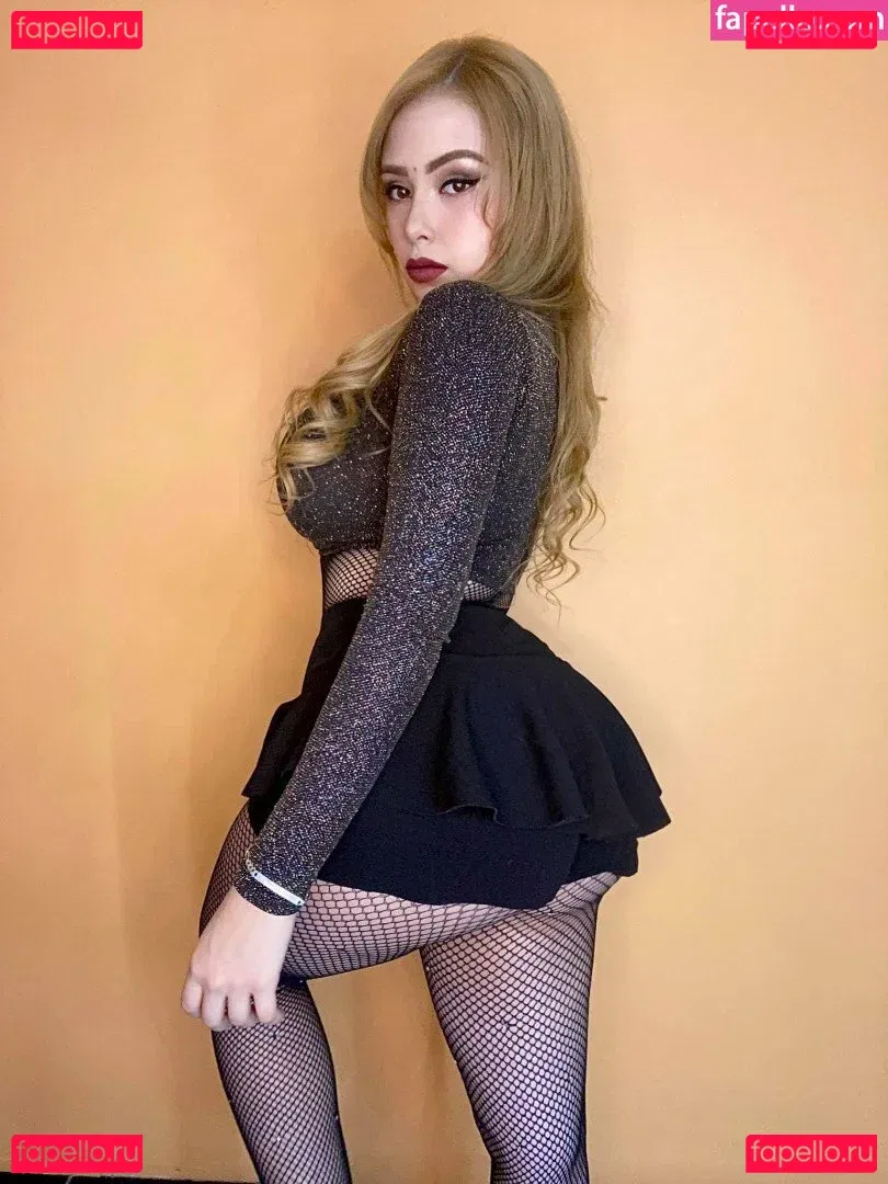 Stephanie Scarleth Onlyfans Photo Gallery 