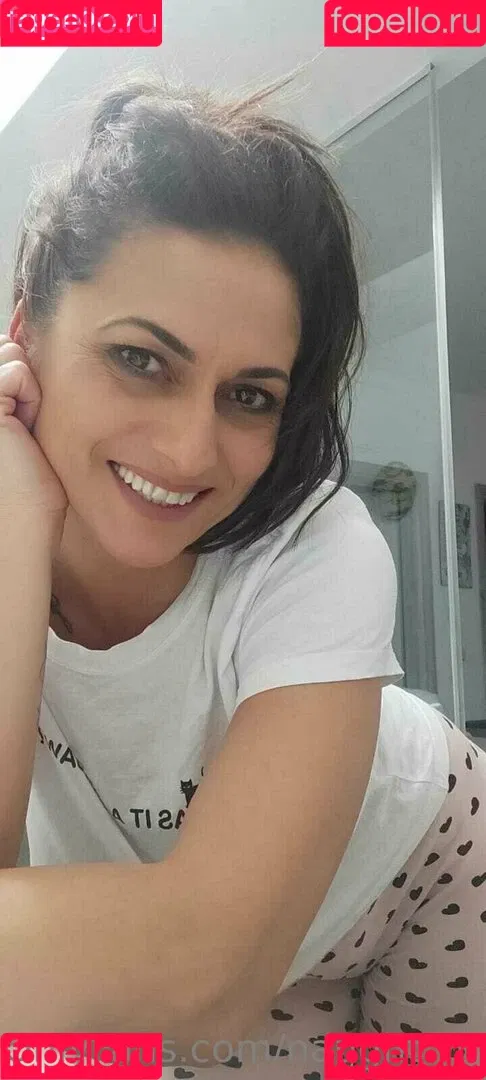 naughtnadia Onlyfans Photo Gallery 