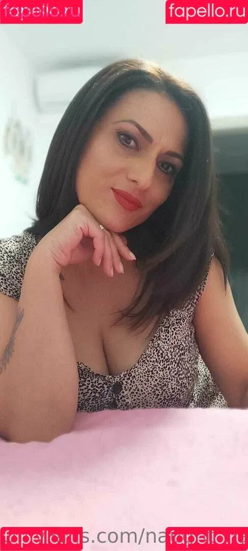 naughtnadia Onlyfans Photo Gallery 