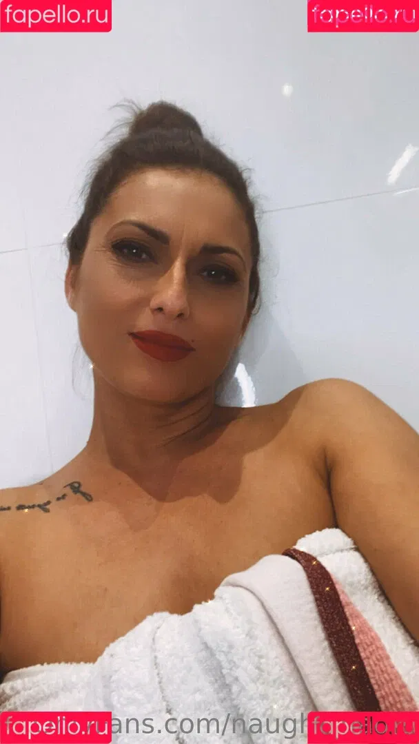 naughtnadia Onlyfans Photo Gallery 