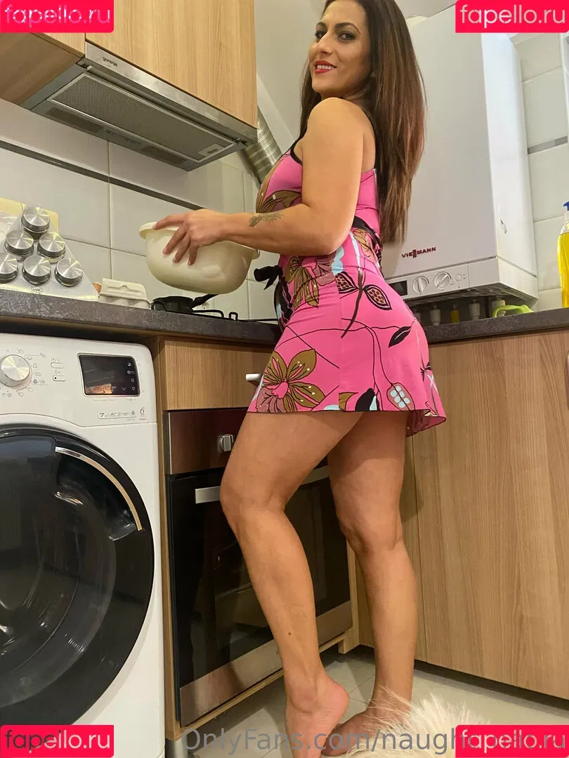 naughtnadia Onlyfans Photo Gallery 