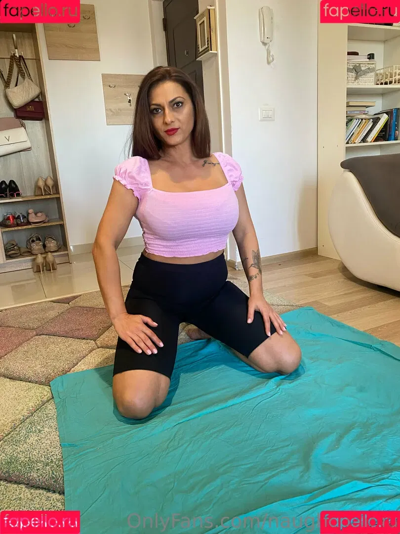 naughtnadia Onlyfans Photo Gallery 