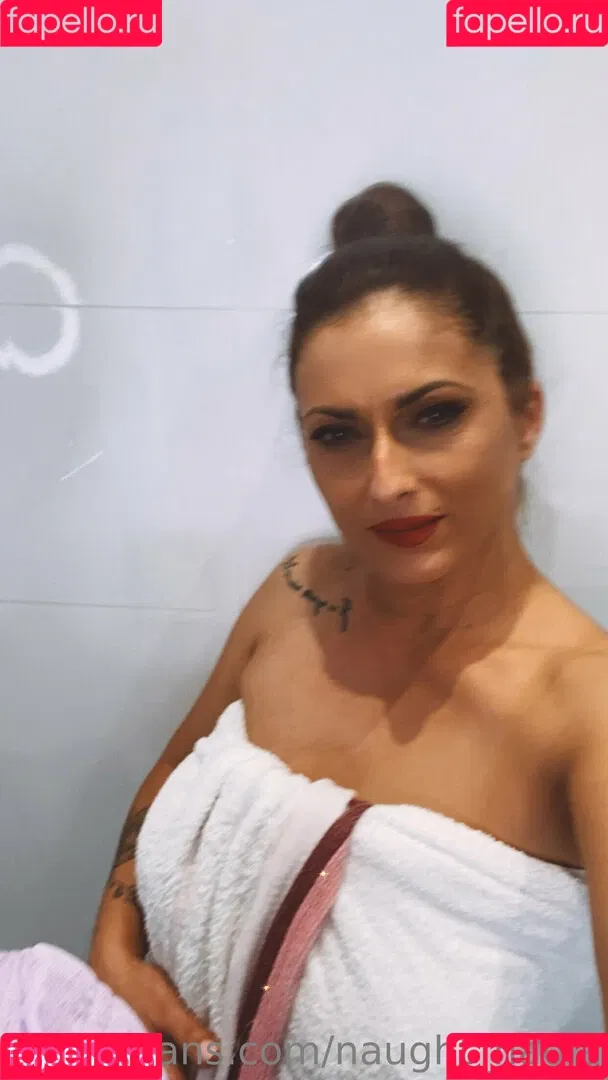 naughtnadia Onlyfans Photo Gallery 