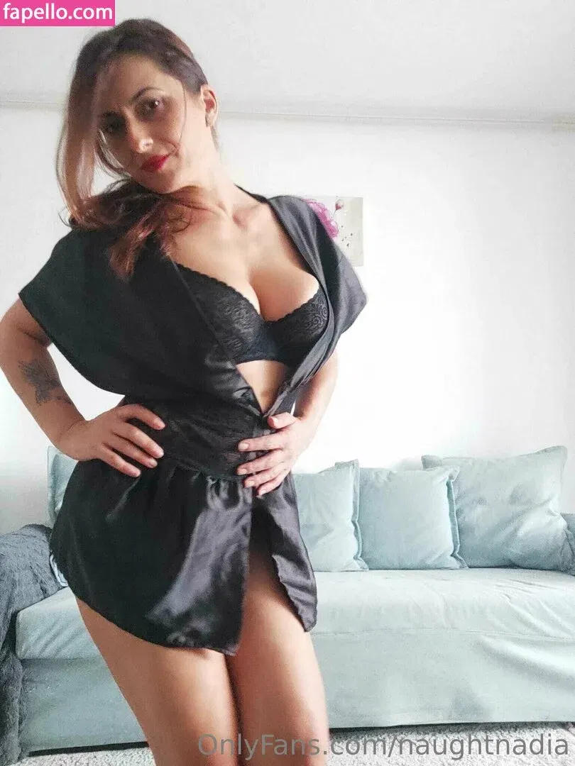 naughtnadia Onlyfans Photo Gallery 