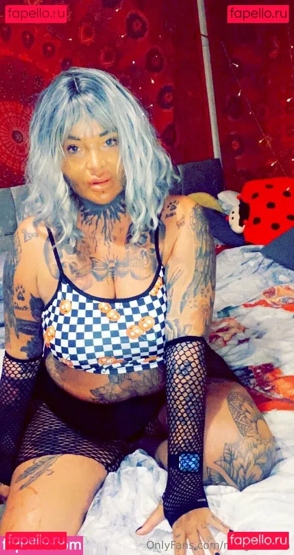 naughtnadia Onlyfans Photo Gallery 