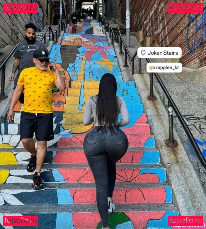 xxapple_e Onlyfans Photo Gallery 