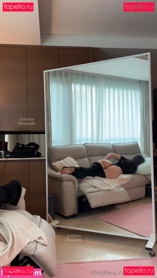 xxapple_e Onlyfans Photo Gallery 