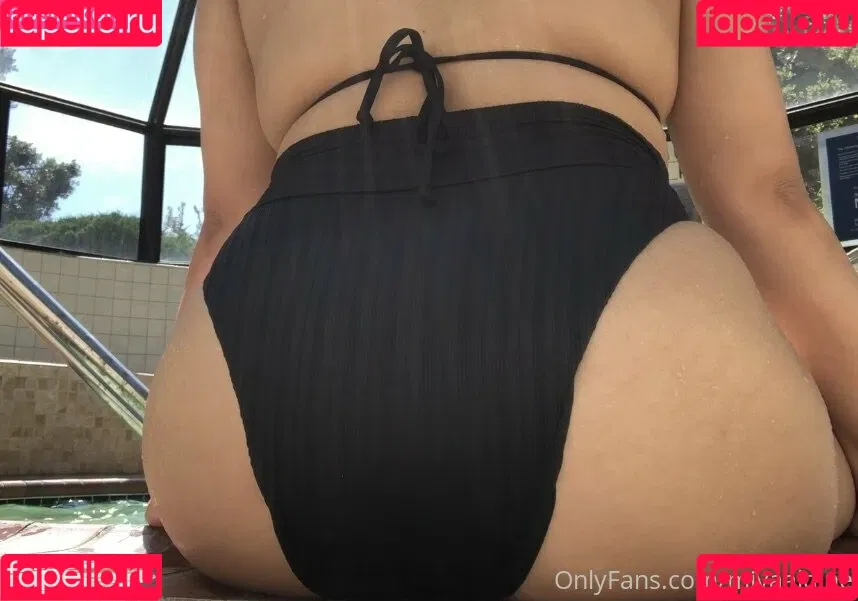 miyaakuma Onlyfans Photo Gallery 