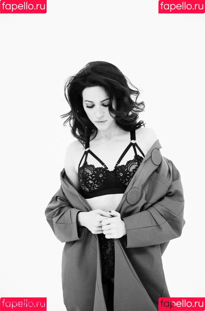 Brittany Snow Onlyfans Photo Gallery 