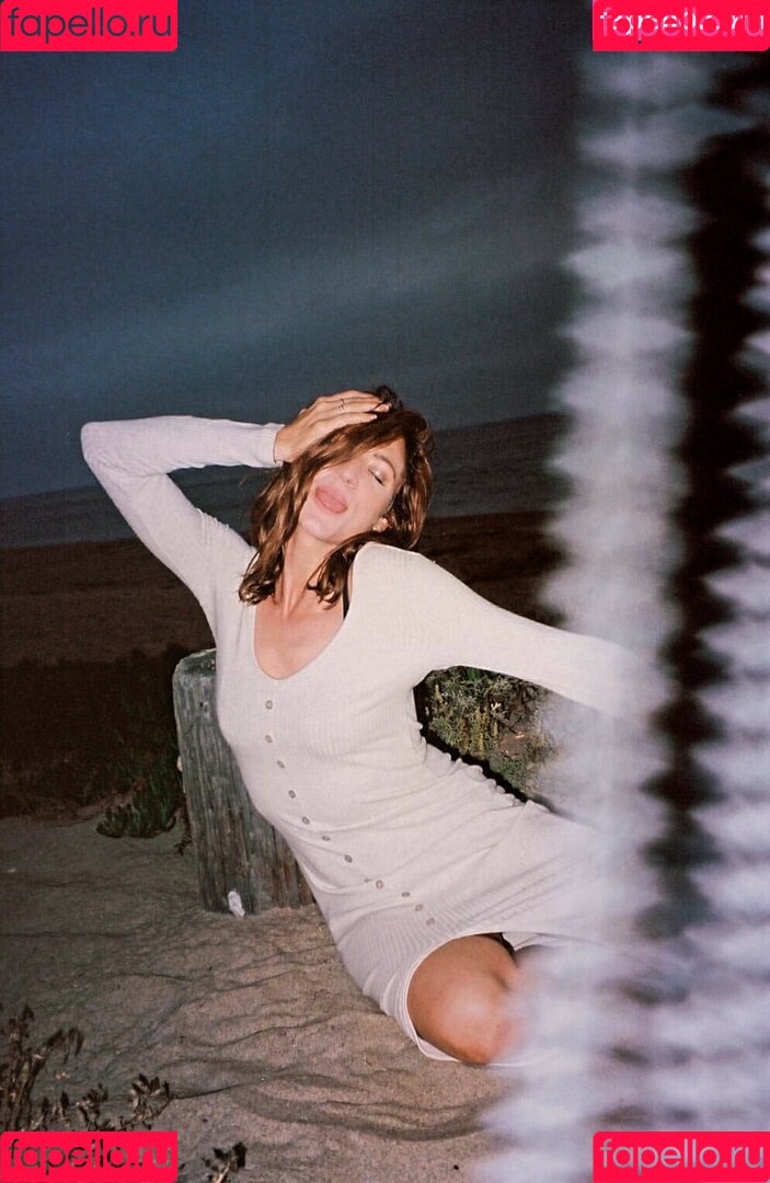 Brittany Snow Onlyfans Photo Gallery 